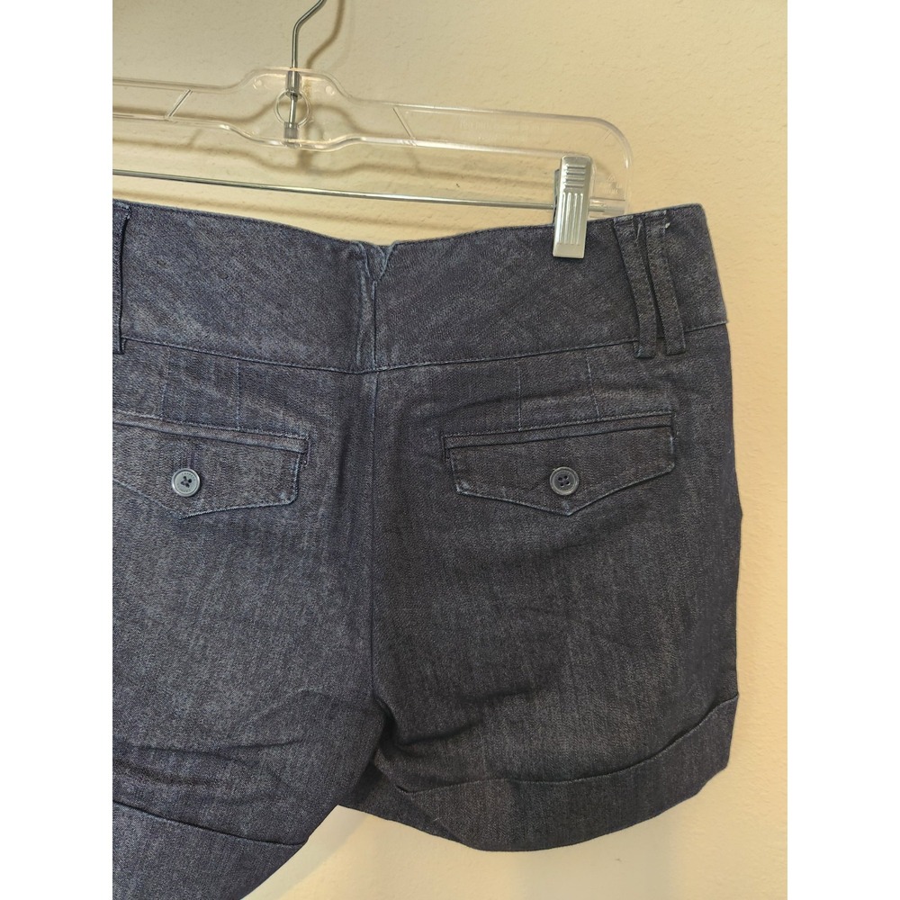 Express Womens Dark Rinse Denim Trouser Shorts Cuffed Pockets Mid-Rise Sz 6x4.5" - Picture 8 of 9